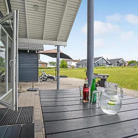 5 Bedroom Beautiful In Sydals Tatil Evi Høruphav